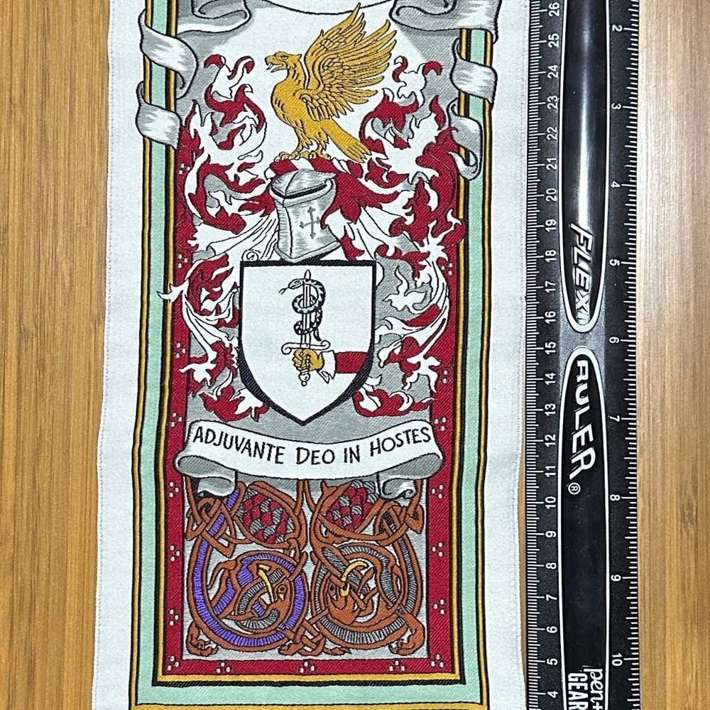 Donovan Surname Coat Of Arms Cloths​​ - Picture 2 of 6